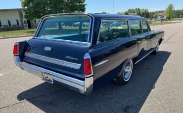 Pontiac-Bonneville-Safari-Station-Wagon-4-Speed-1963-Wagon-2