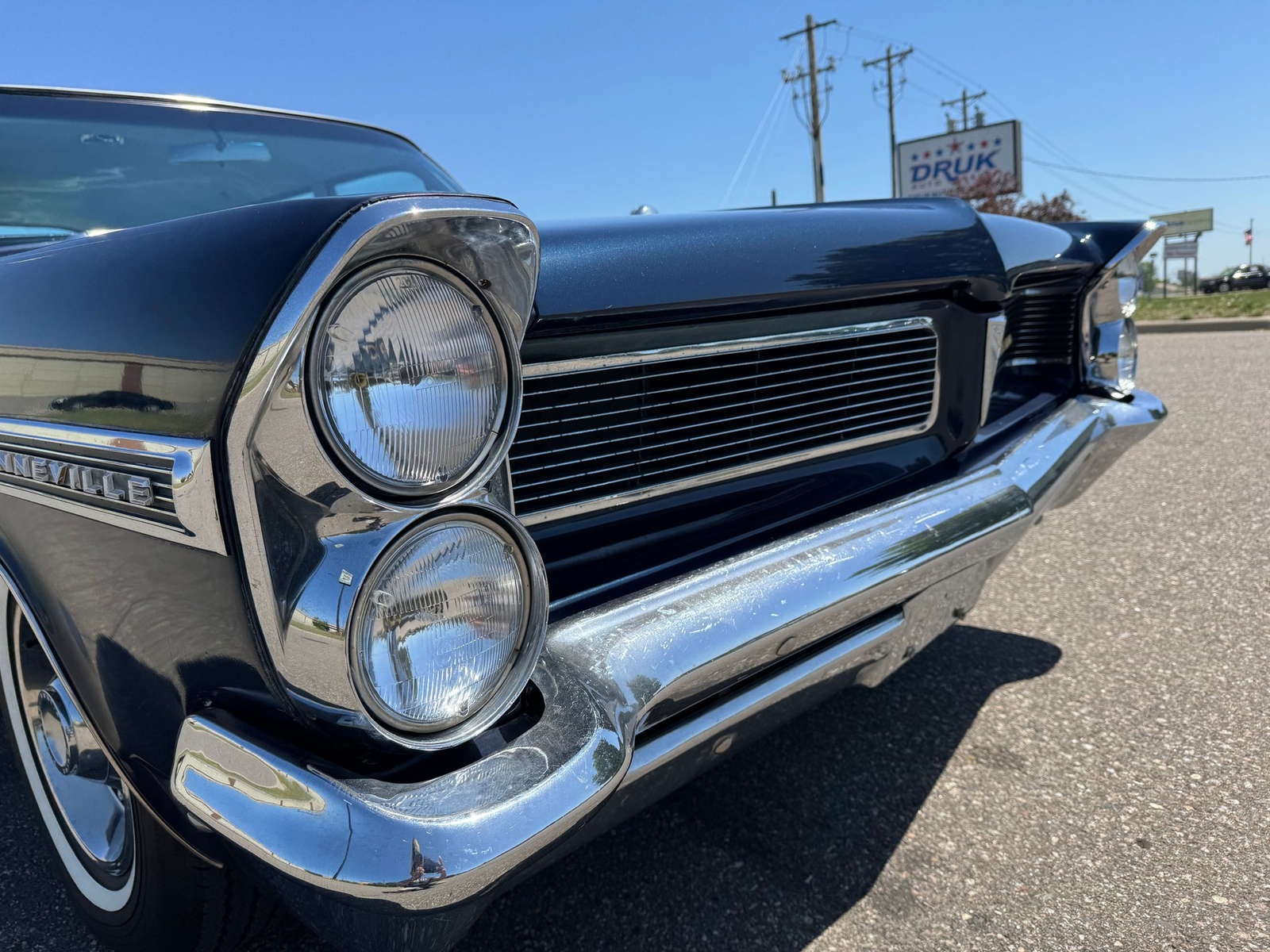 Pontiac-Bonneville-Safari-Station-Wagon-4-Speed-1963-Wagon-22