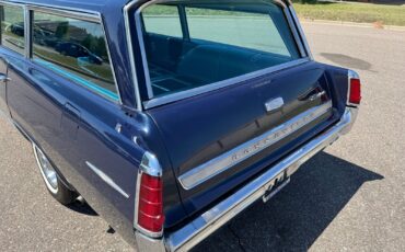 Pontiac-Bonneville-Safari-Station-Wagon-4-Speed-1963-Wagon-32