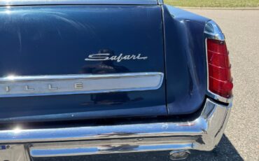 Pontiac-Bonneville-Safari-Station-Wagon-4-Speed-1963-Wagon-36