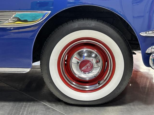 Pontiac-Catalina-1952-Sedan-Delivery-25