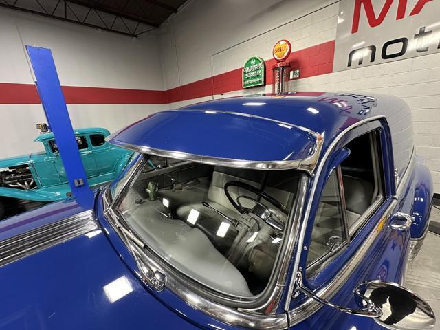 Pontiac-Catalina-1952-Sedan-Delivery-32