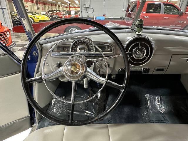 Pontiac-Catalina-1952-Sedan-Delivery-9