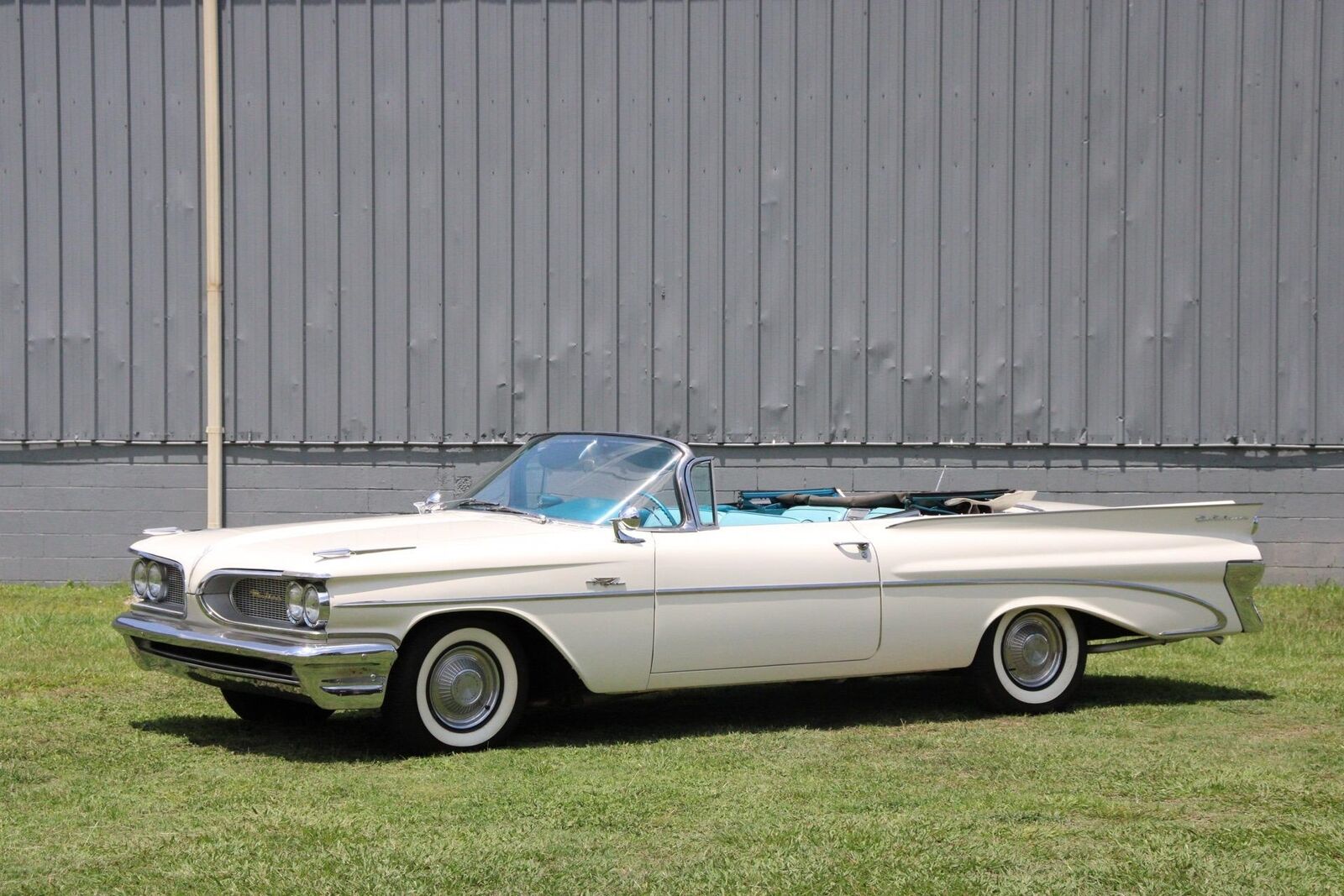 Pontiac-Catalina-1959-2-Door-24