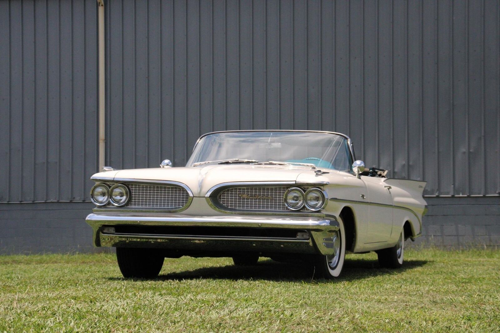 Pontiac-Catalina-1959-2-Door-26