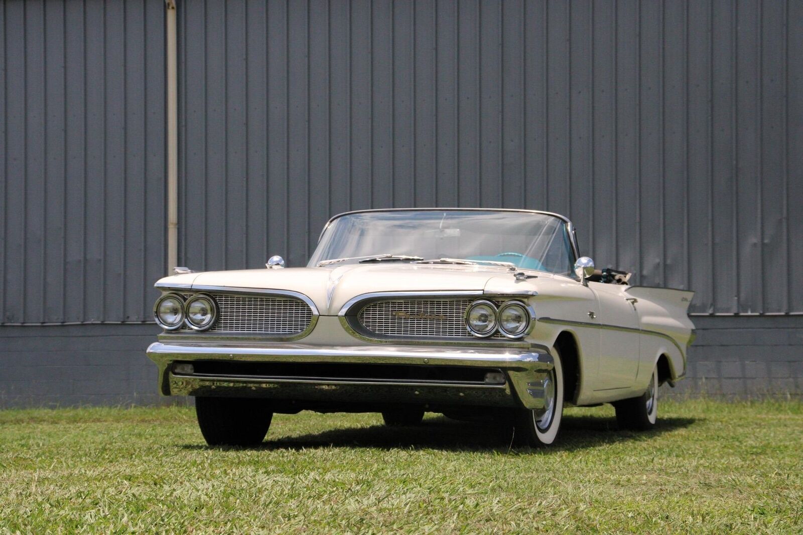 Pontiac-Catalina-1959-2-Door-27