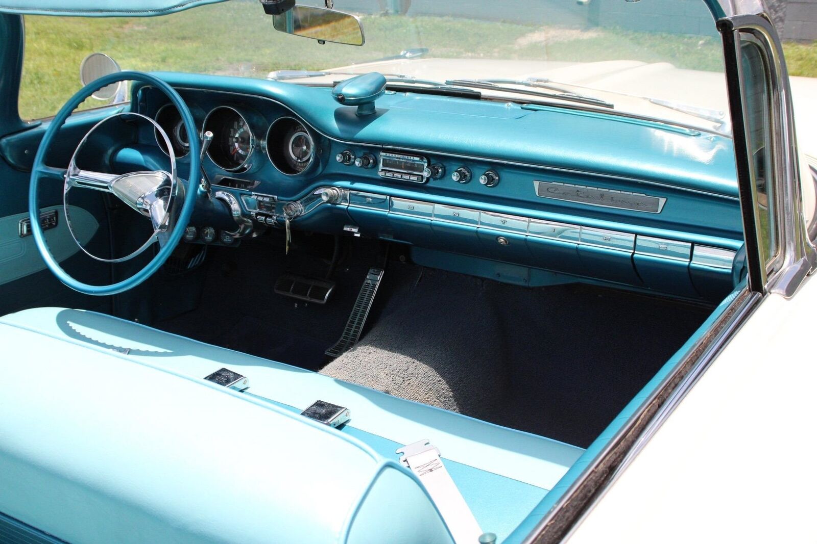 Pontiac-Catalina-1959-2-Door-29