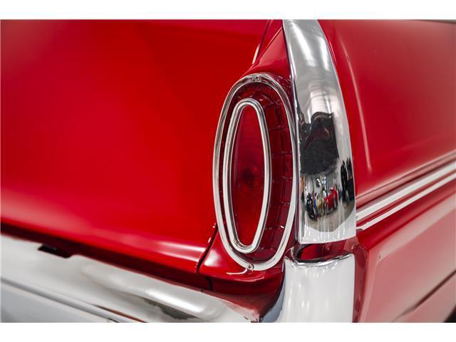Pontiac-Catalina-1962-Wagon-39