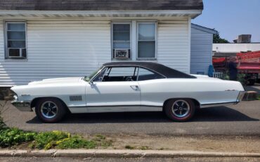 Pontiac-Catalina-22-1965-white-1