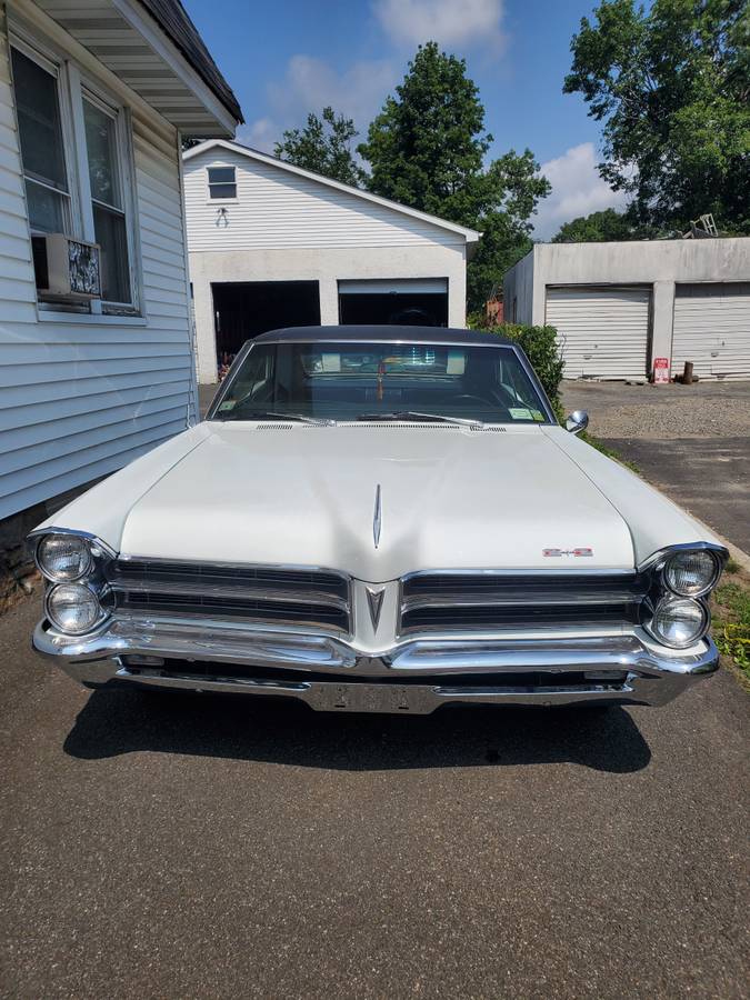 Pontiac-Catalina-22-1965-white-2