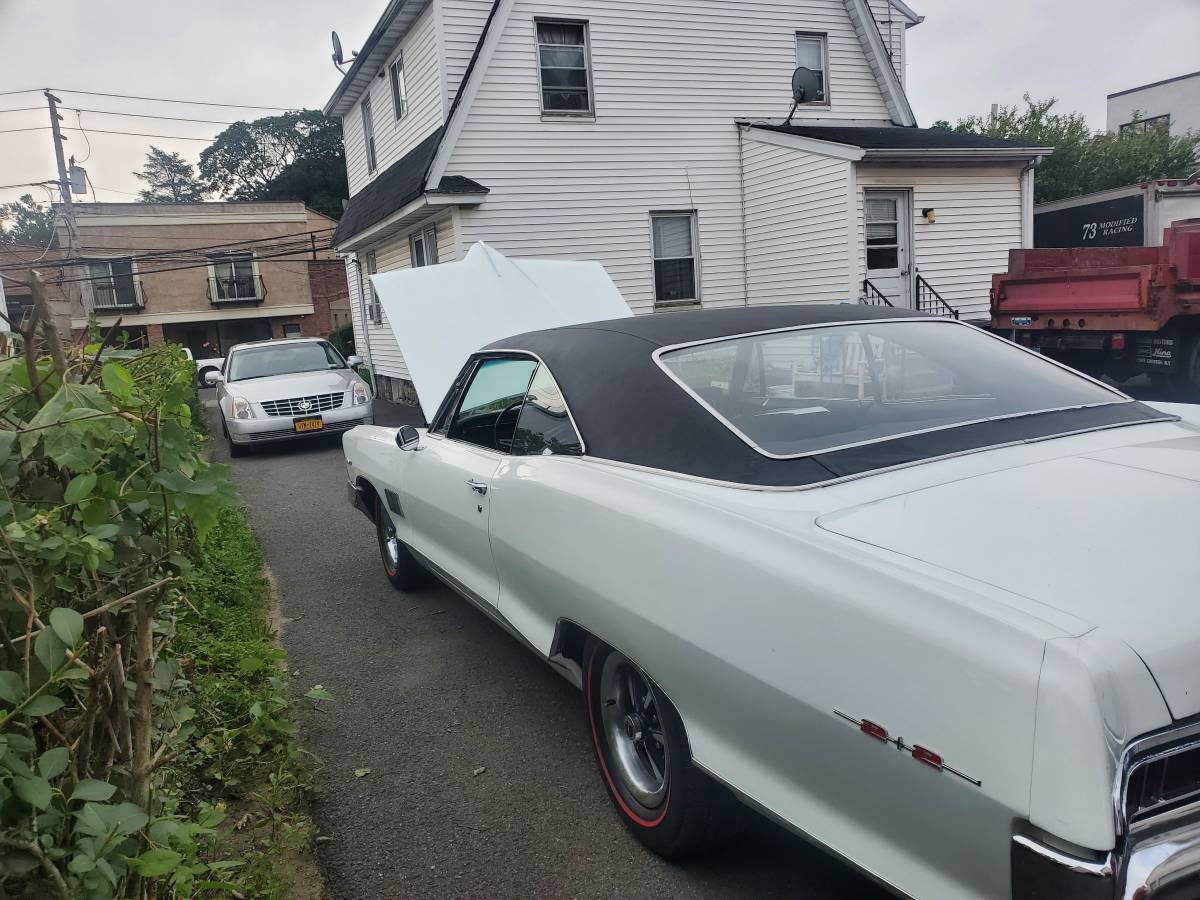 Pontiac-Catalina-22-1965-white-5