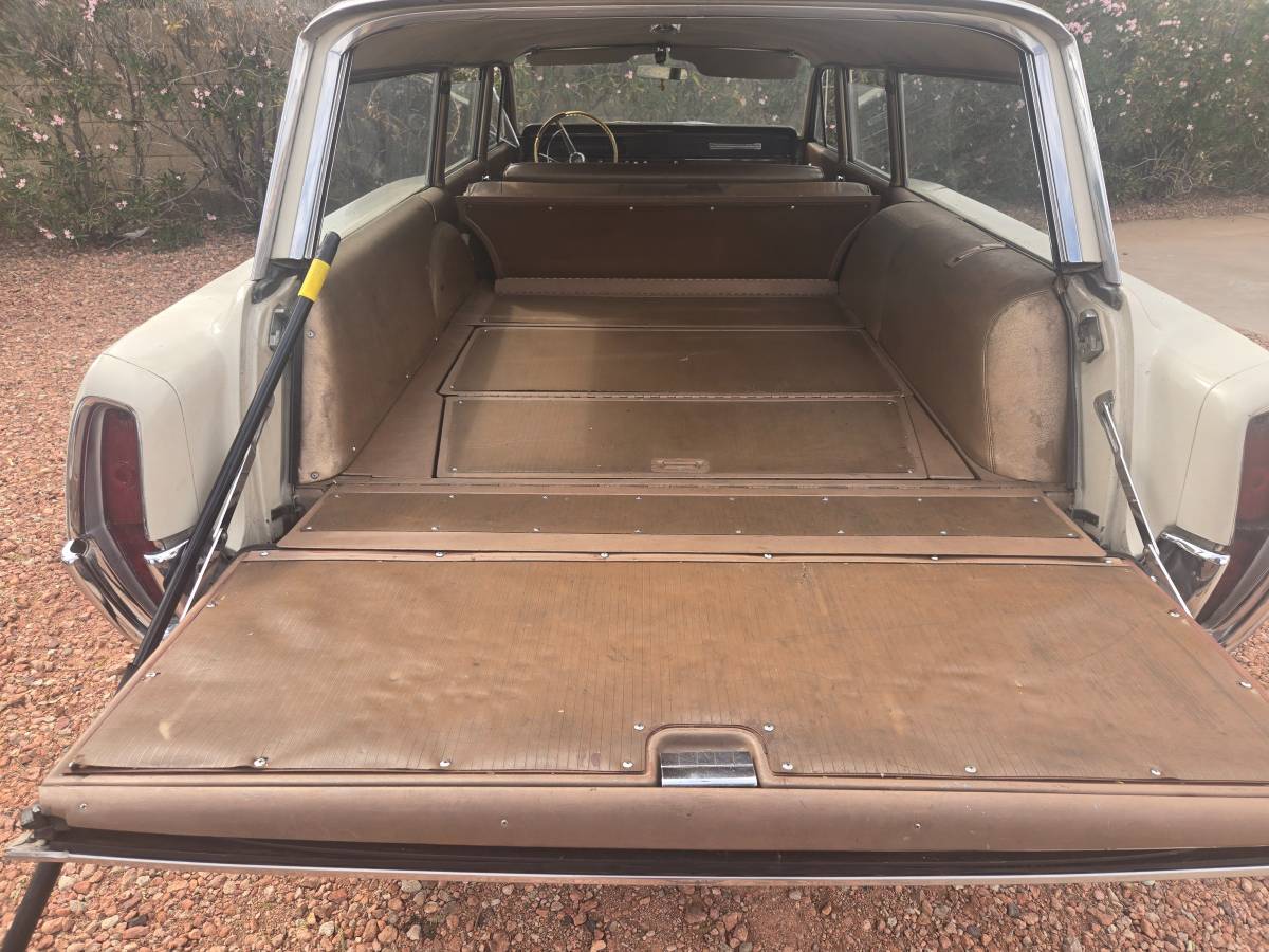 Pontiac-Catalina-safari-1964-5