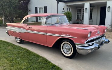Pontiac-Chieftain-1957-Coupe-12