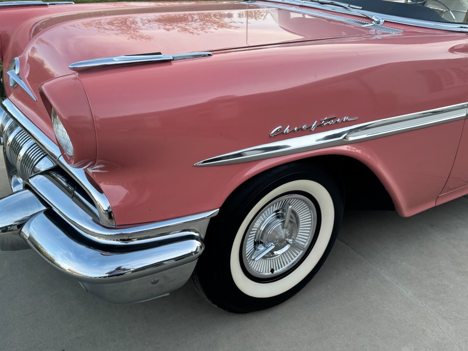 Pontiac-Chieftain-1957-Coupe-14