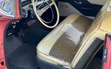 Pontiac-Chieftain-1957-Coupe-16