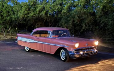 Pontiac-Chieftain-1957-Coupe
