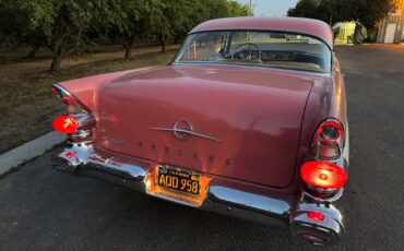 Pontiac-Chieftain-1957-Coupe-5
