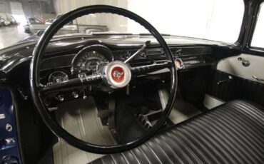Pontiac-Chieftain-sedan-1955-blue-10