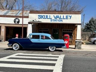 Pontiac-Chieftain-sedan-1955-blue-14
