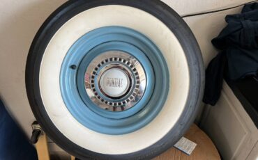 Pontiac-Chieftain-sedan-1955-blue-17