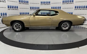 Pontiac-Custom-S-1969-Coupe-1