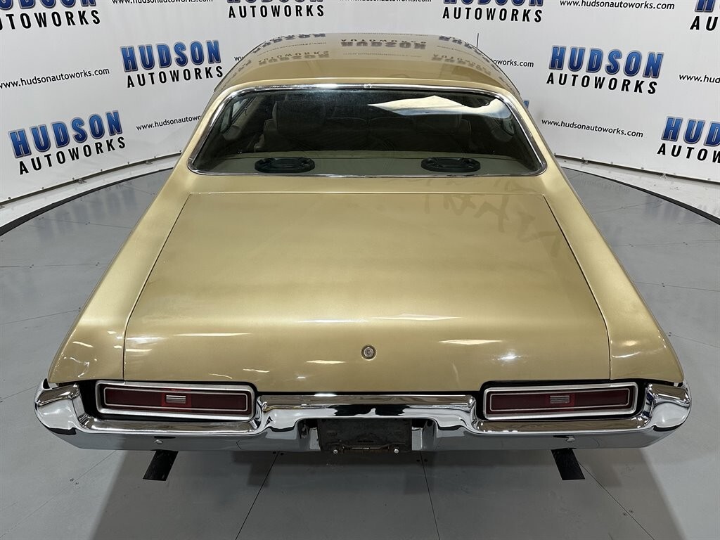 Pontiac-Custom-S-1969-Coupe-4