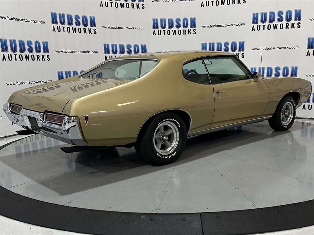 Pontiac-Custom-S-1969-Coupe-5