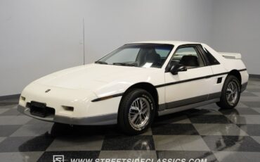 Pontiac-Fiero-1985-Coupe-5