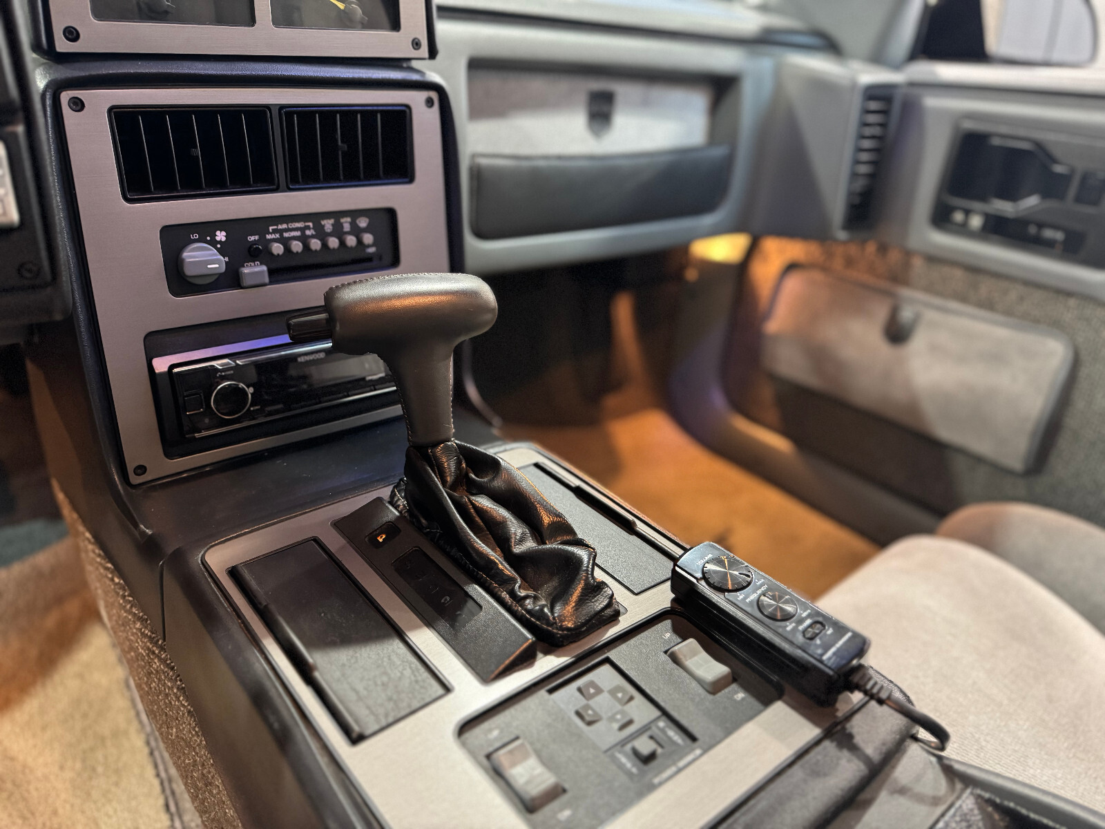 Pontiac-Fiero-1986-Coupe-11