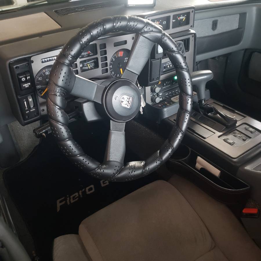 Pontiac-Fiero-gt-1987-grey-4