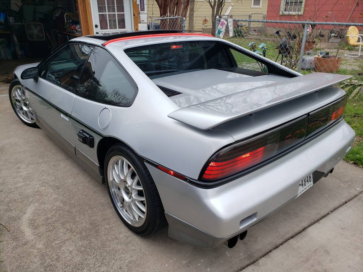 Pontiac-Fiero-gt-1987-grey-6