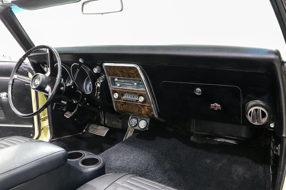Pontiac-Firebird-1968-Convertible-23
