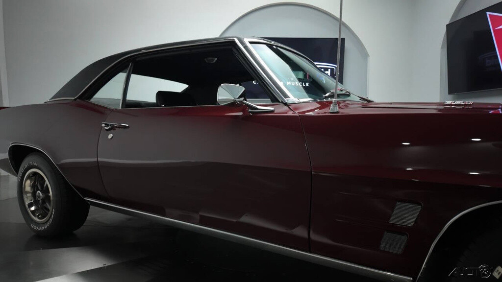Pontiac-Firebird-1969-14