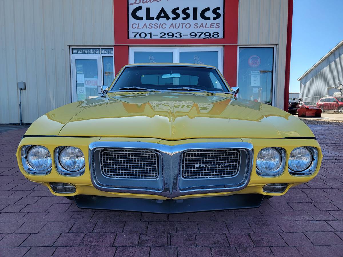 Pontiac-Firebird-1969-3