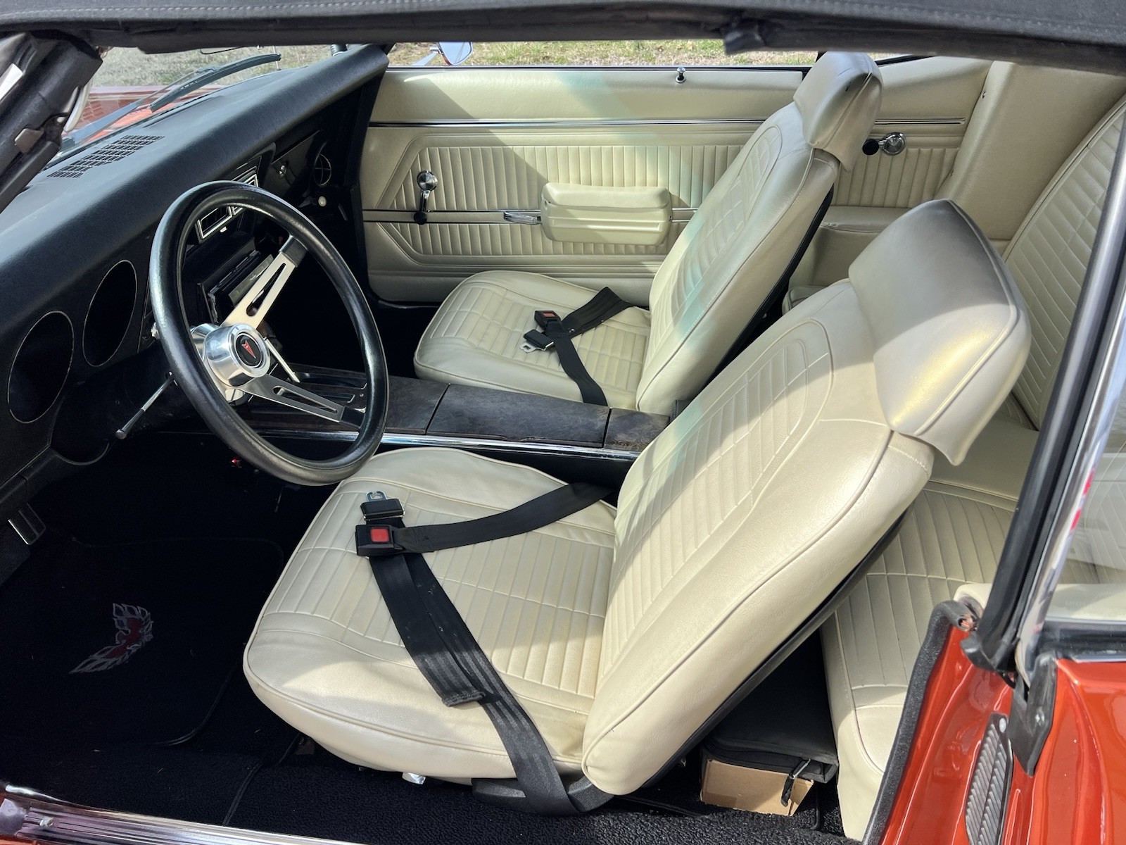 Pontiac-Firebird-1969-Convertible-5