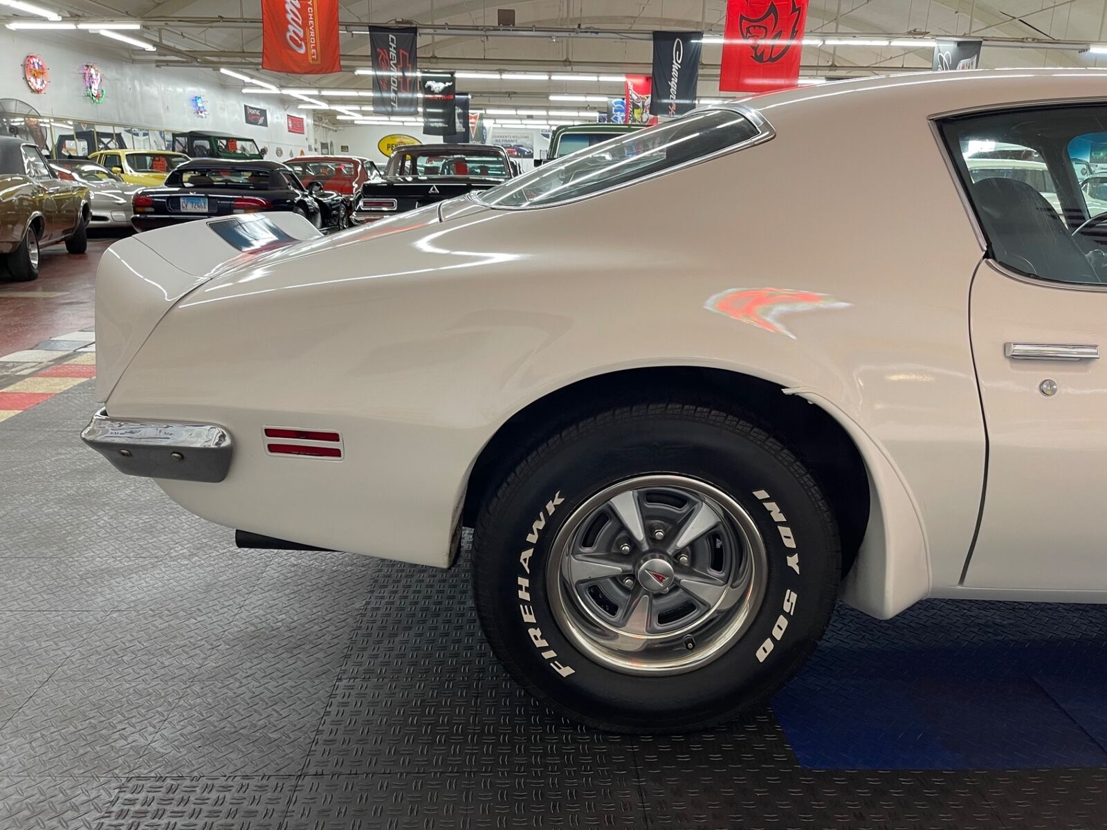 Pontiac-Firebird-1971-29