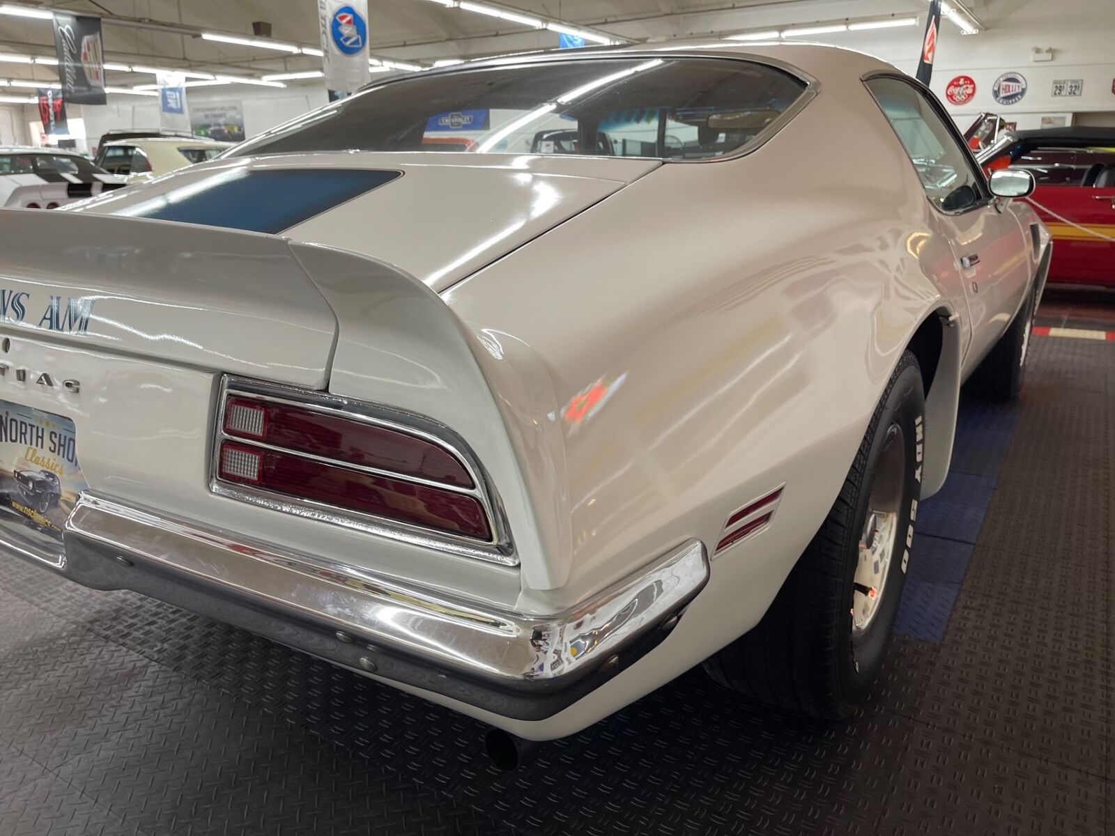 Pontiac-Firebird-1971-32