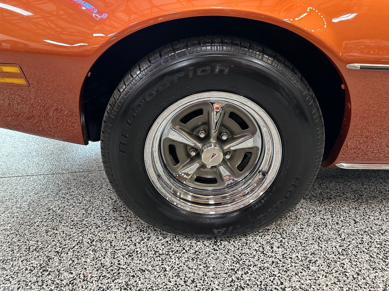 Pontiac-Firebird-1975-Coupe-16
