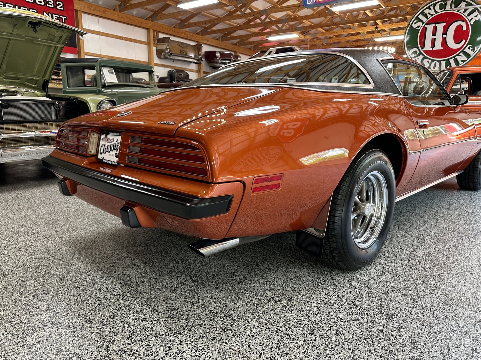 Pontiac-Firebird-1975-Coupe-20