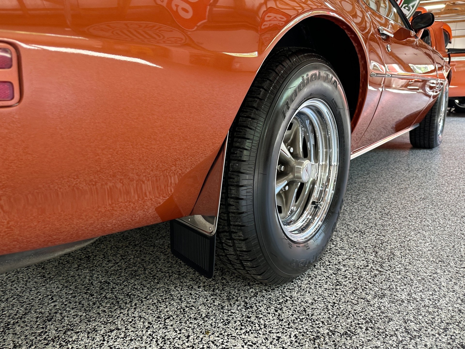 Pontiac-Firebird-1975-Coupe-21