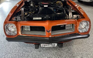 Pontiac-Firebird-1975-Coupe-29