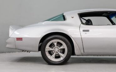 Pontiac-Firebird-1976-Coupe-20
