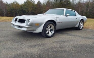 Pontiac-Firebird-1976-Coupe