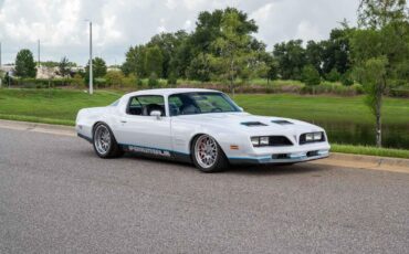 Pontiac-Firebird-1977-Coupe-8