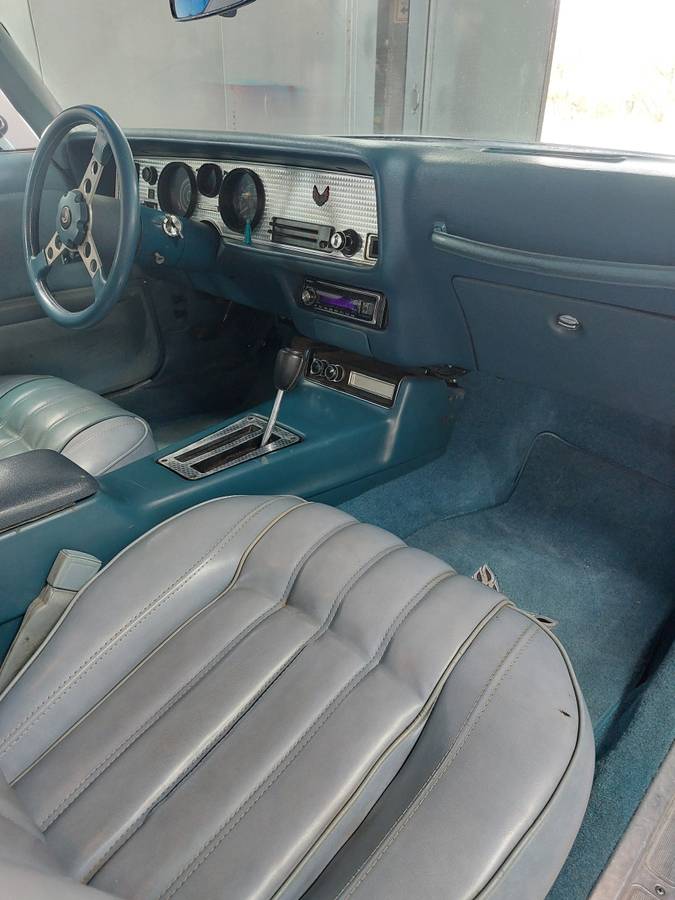 Pontiac-Firebird-1977-blue-10