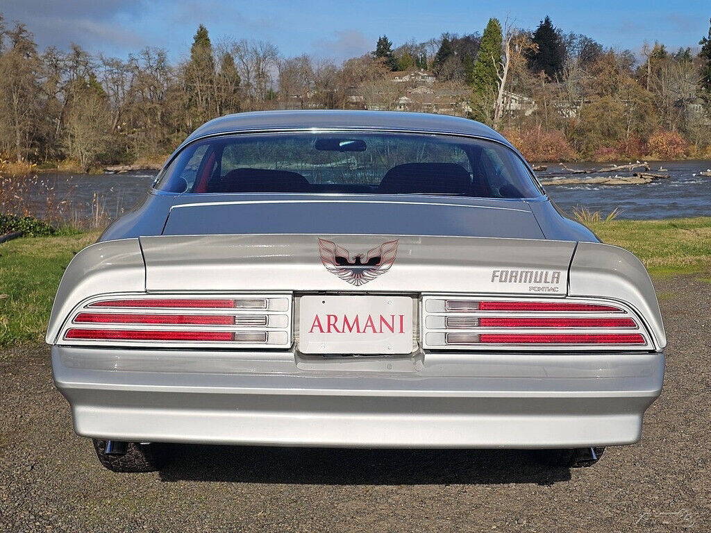 Pontiac-Firebird-1978-Coupe-6