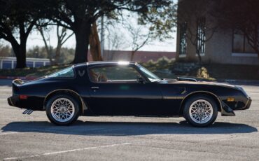 Pontiac-Firebird-1980-2D-Coupe-27