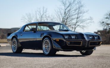Pontiac-Firebird-1980-2D-Coupe-4