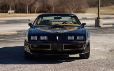 Pontiac-Firebird-1980-2D-Coupe-6