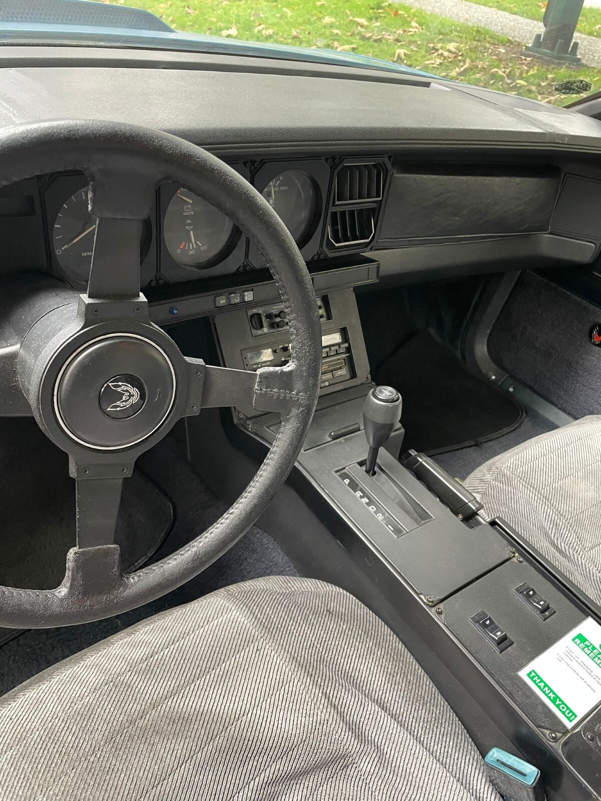 Pontiac-Firebird-1982-Coupe-12